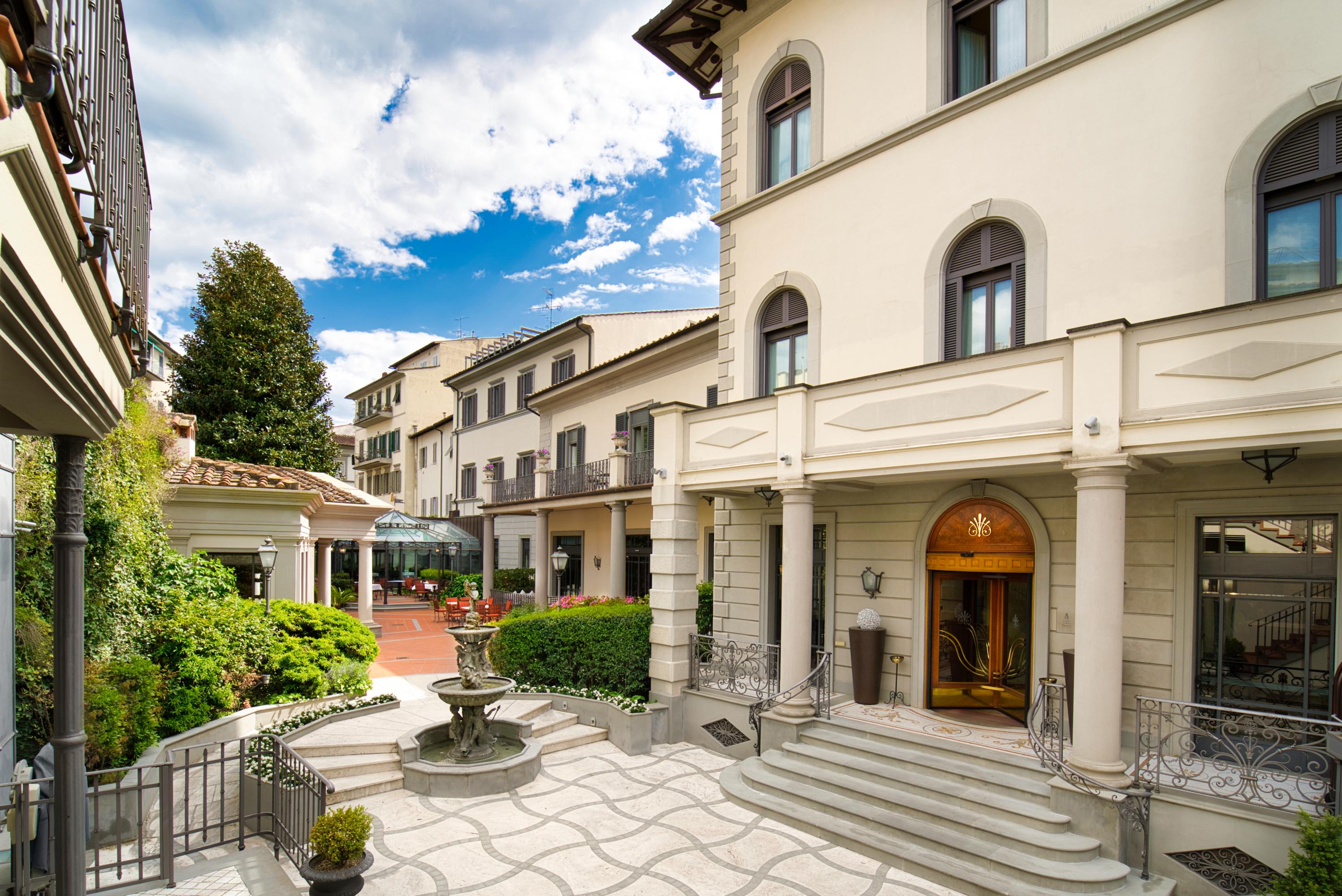 Palazzo Montebello Florence Exterior photo